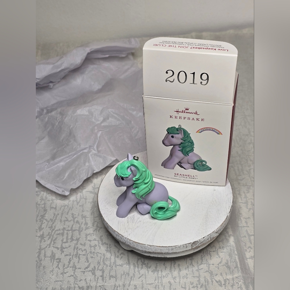 2019 Hallmark Keepsake Ornament featuring Seashell from My Little Pony